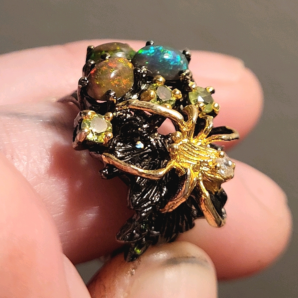 Natural opal ring [stunning!]